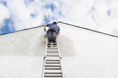 Peinture extérieure à Vèbre — façades et ravalement